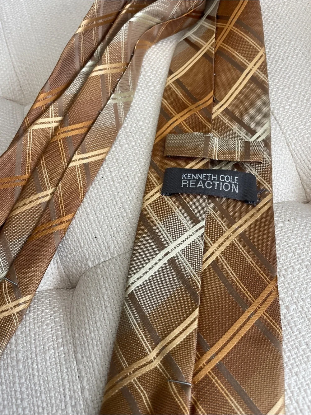 Kenneth Cole Reaction men’s beautiful